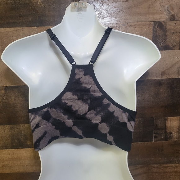 VICTORIA SECRET PINK active sports bra large - Picture 3 of 7